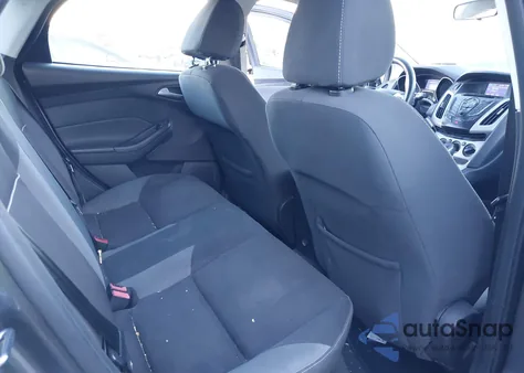 2013 Ford Focus Se z USA, uszkodzony, nr VIN 1FADP3F22DL309776